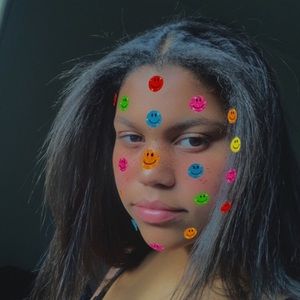 Meet your Posher, Akeesha